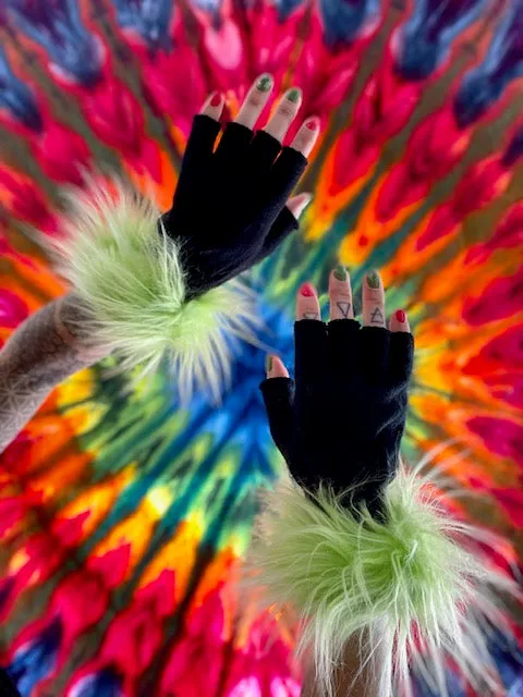 Magical Wrist Warmer #10